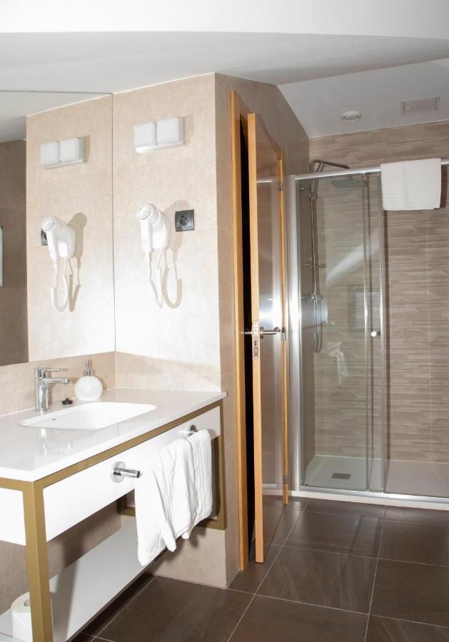 Hotel Mercedes Camargo Luaran gambar