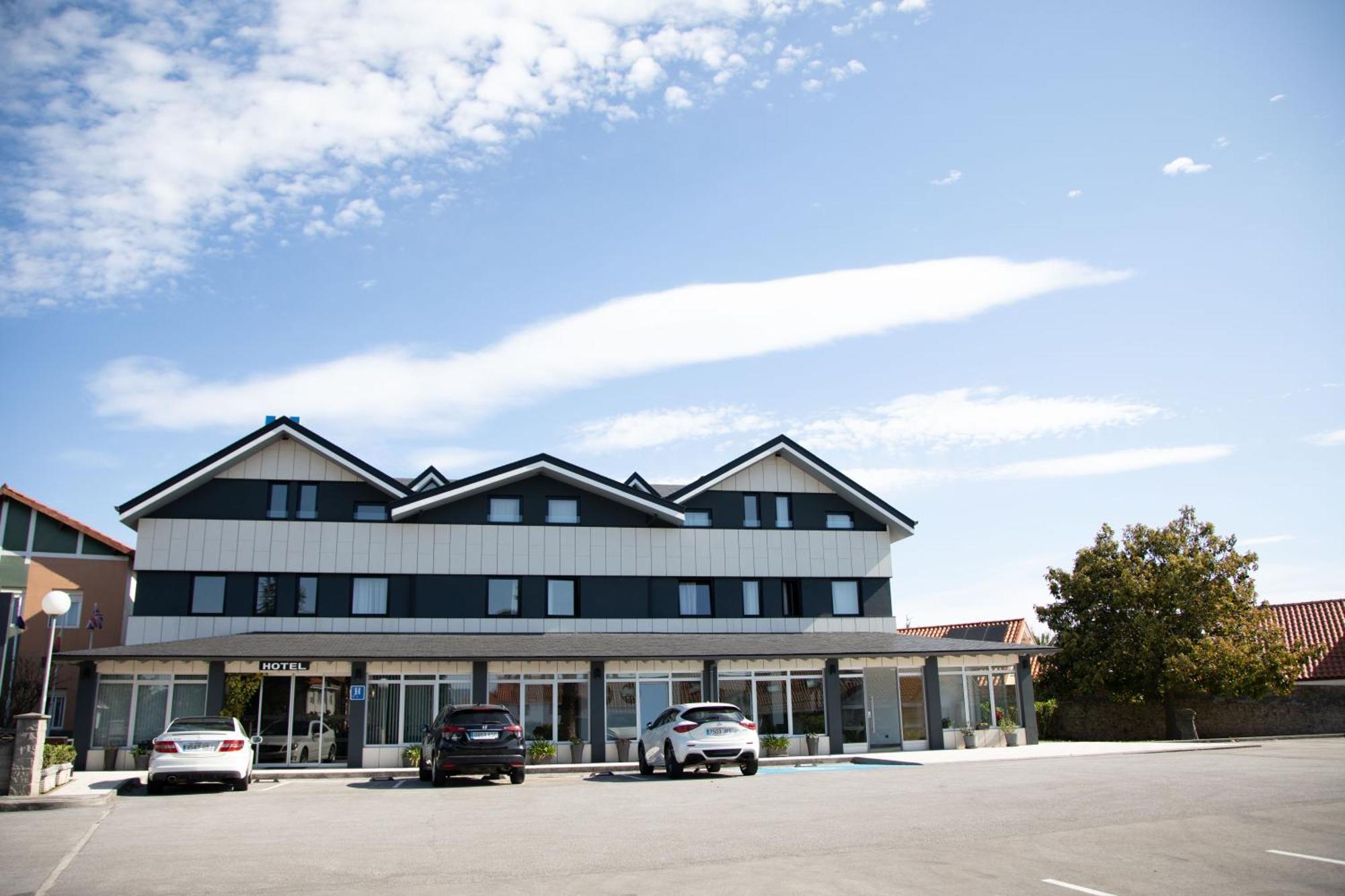Hotel Mercedes Camargo Luaran gambar